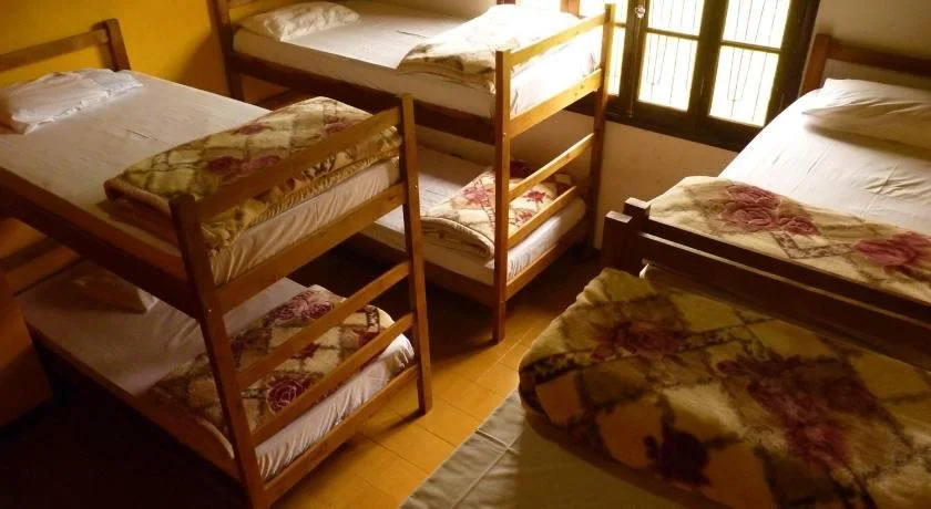 Manga Rosa Hostel