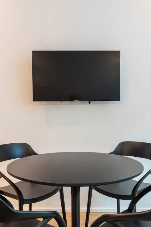 easyhomes-City Centre Suites