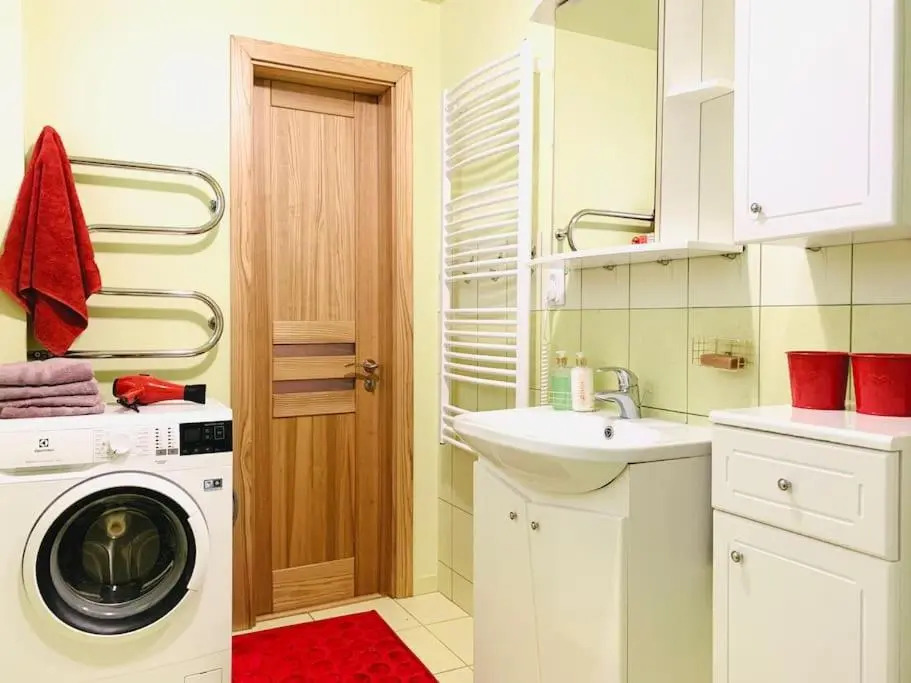 Three bedroom with two terraces for 7people+baby