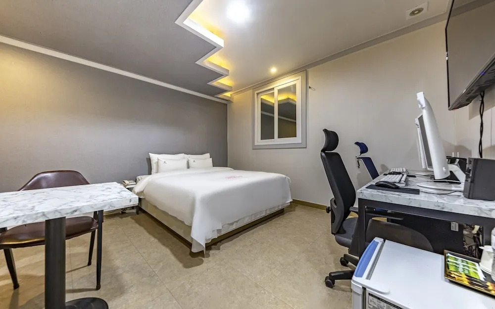 Hotel Bobos