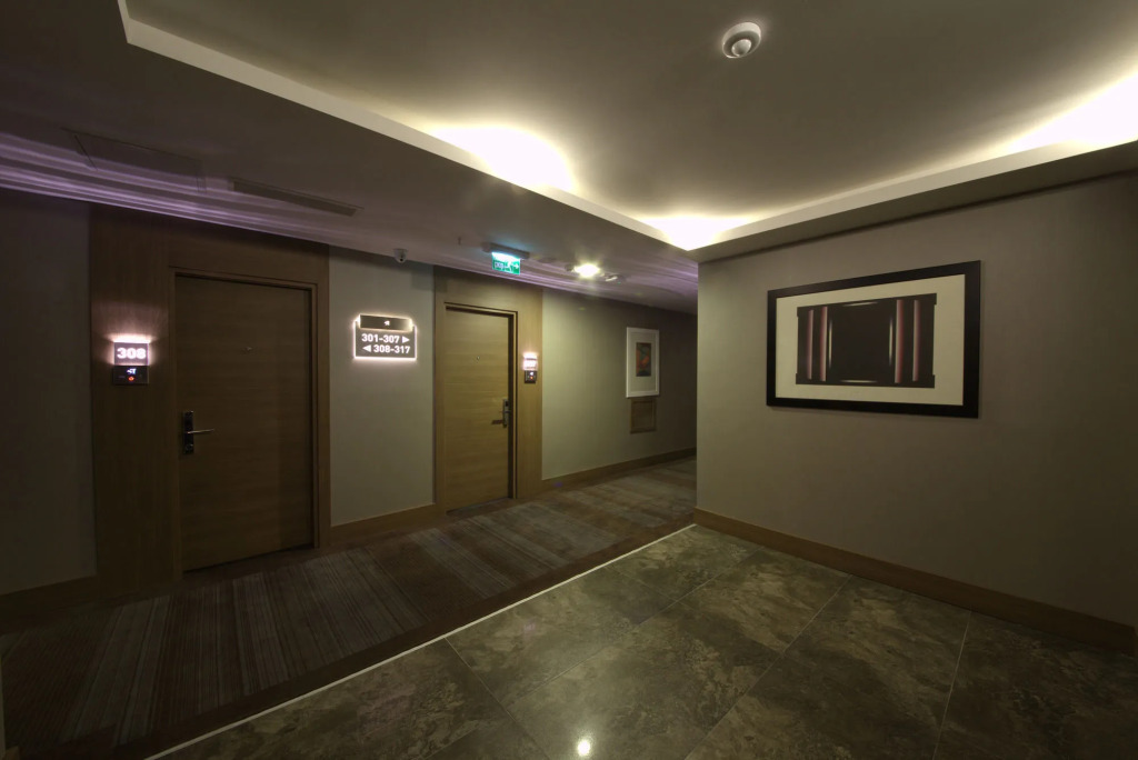 Inside Hotel Sisli