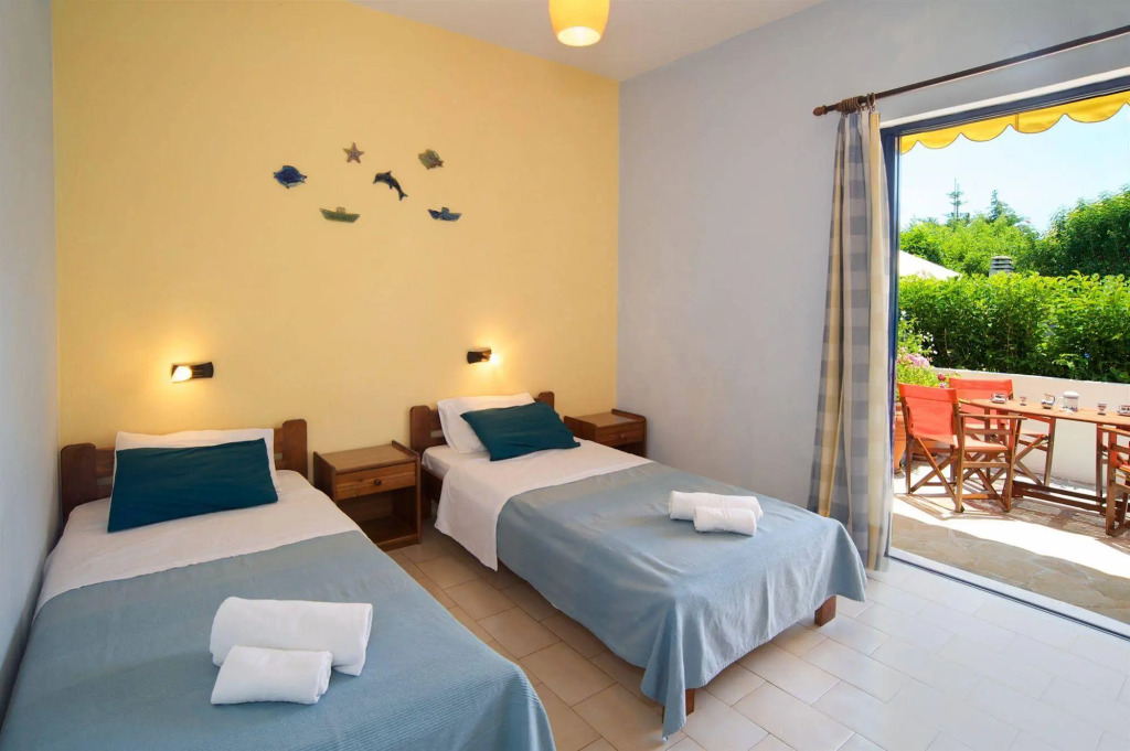 Kalypso Studios & Apartments