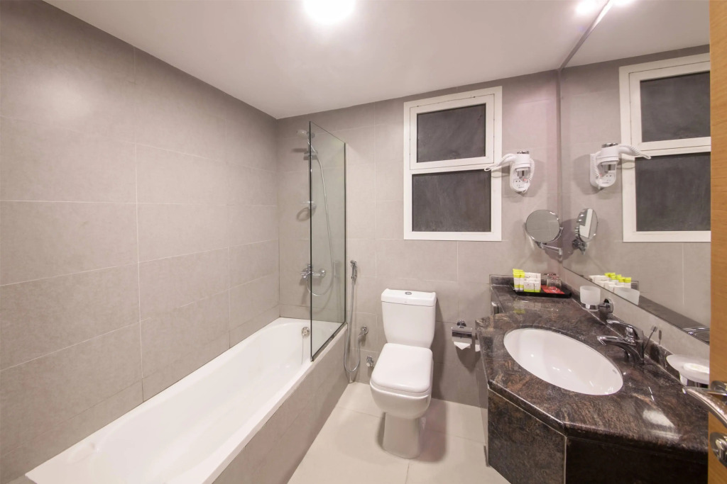 Отель Ramada By Wyndham Beach Ajman