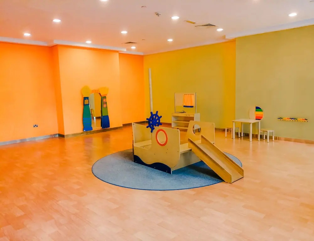 Nasma Luxury Stays- BLVD Central Podium