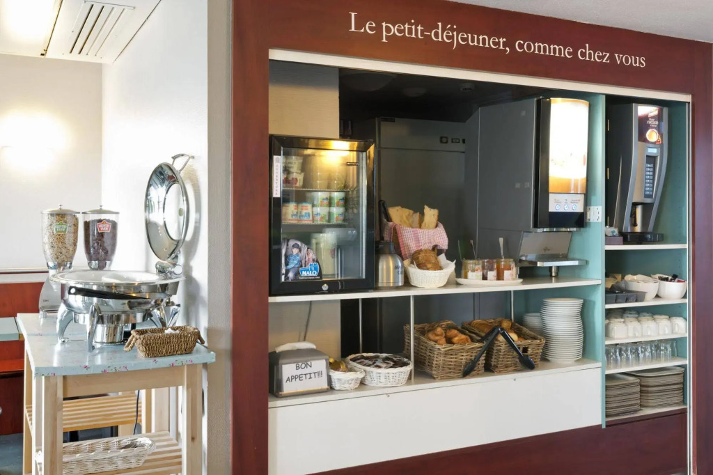 B&B HOTEL AVRANCHES Baie du Mont St-Michel