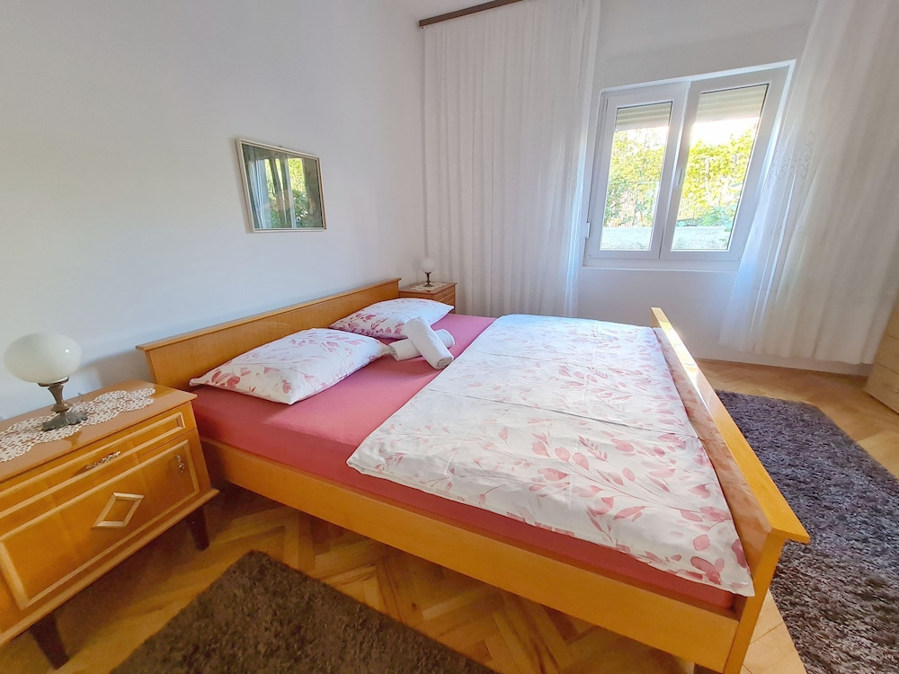 Apartments Vesna