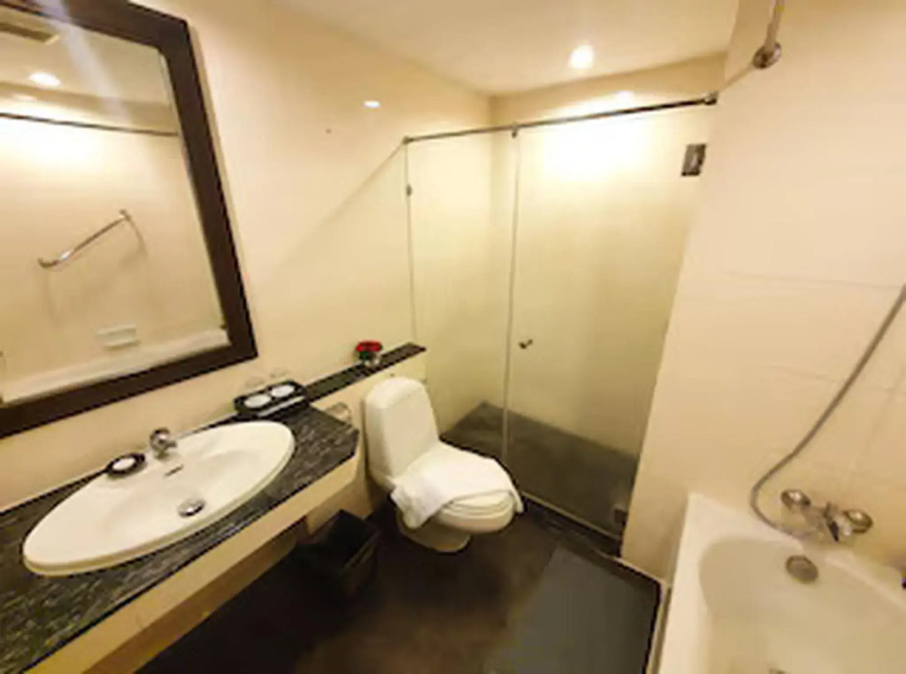 Collection O JM Lodge Near Clark Airport
