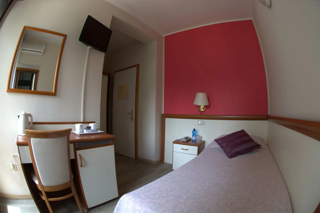 Hotel Bristol