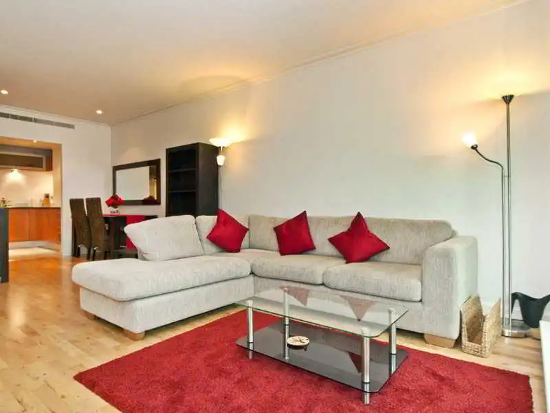 Discovery Dock Apartments East by Primestay London