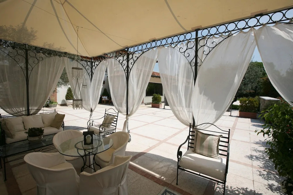 Hotel La Corte