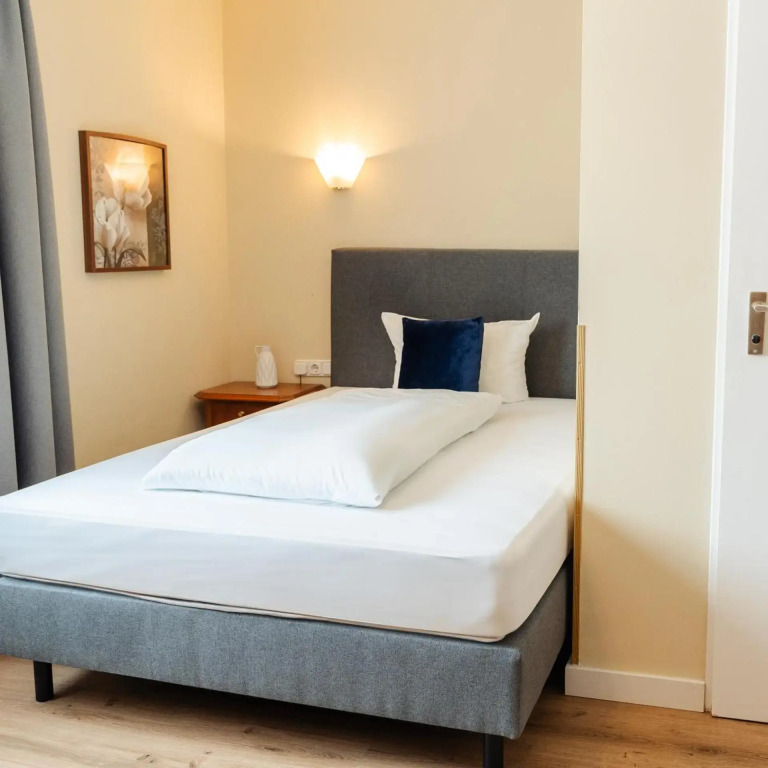 Hotel Altmünchen by Blattl