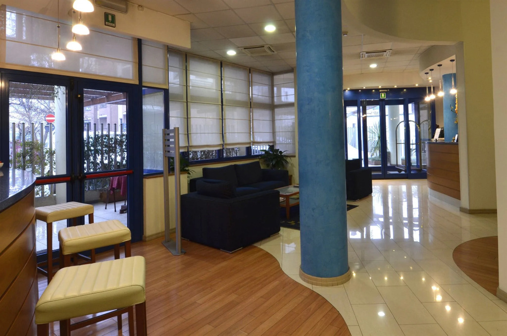 Welcome Hotel