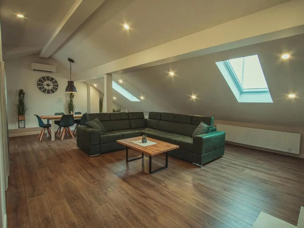 APARTMANI INFINITY