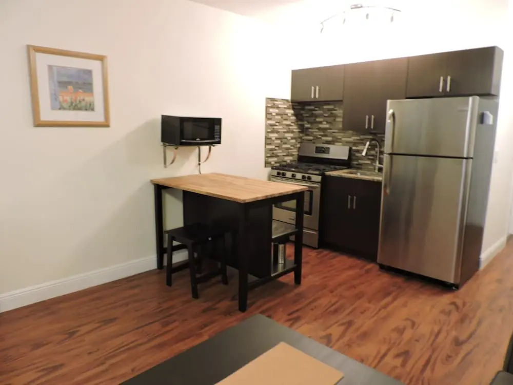 Seabreeze Beachside Studio #6 for 4 Great Location