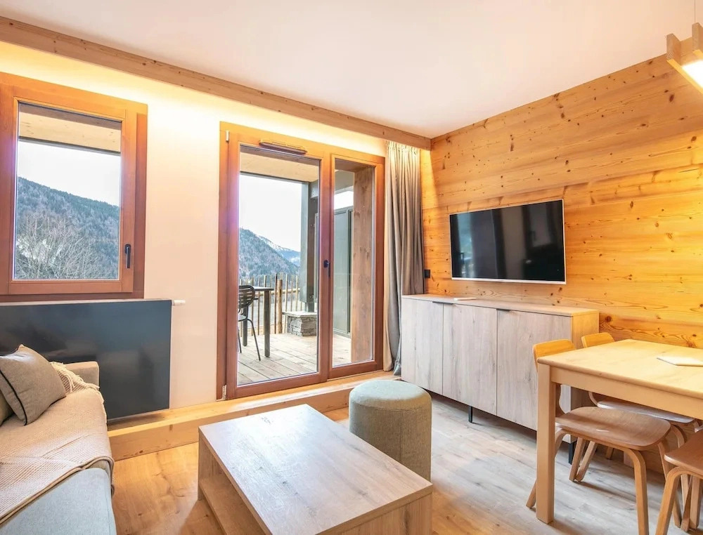 Rental Near Vaujany Ski Lifts