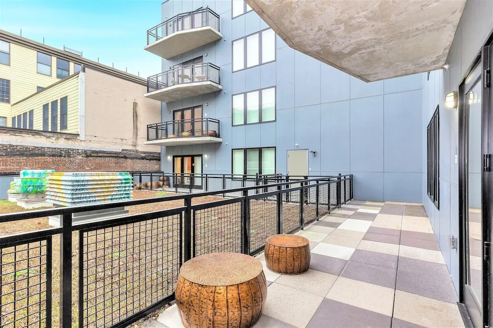 Dharma Home Suites Hoboken