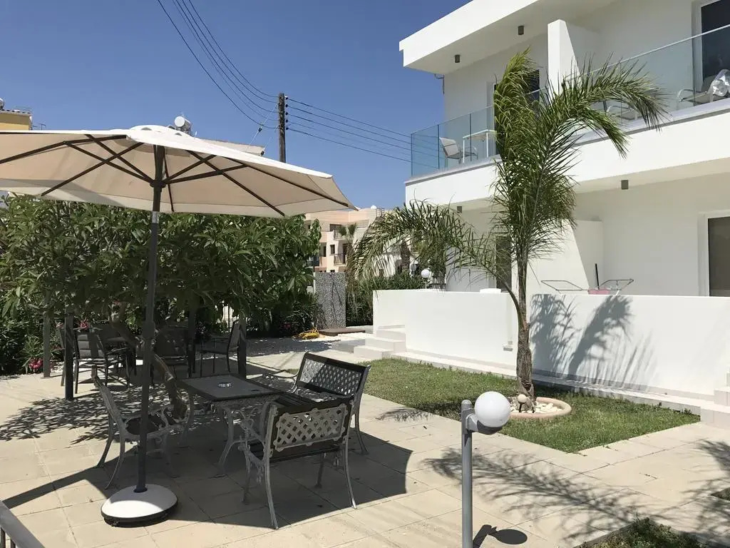 Themis Beach Apartments