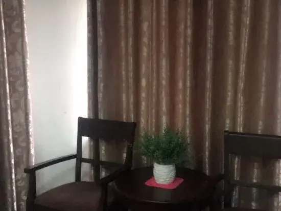 Benxi County Holiday Hot Spring Resort Hotel