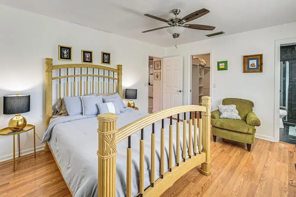 Near 5th Ave & Beach! Family-friendly Naples Home