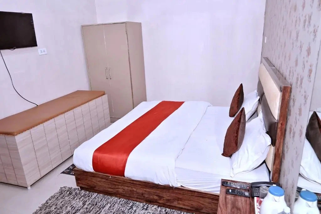 The Party Mansion by Oyo Rooms