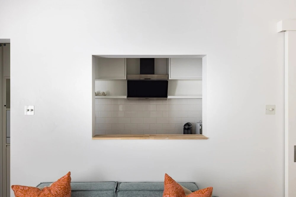 Light-filled Studio With AC - Earl s Court
