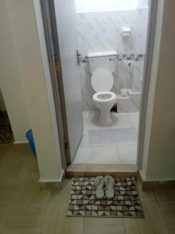 Lux Suites L&N Apartments Utawala