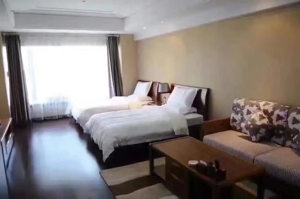 Dalian Greenland Hotel