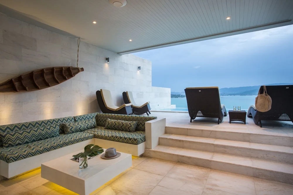 Mayula Villa 4 Beds Facing and Sea View