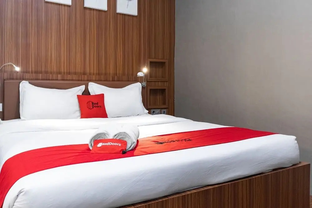 De Natio Guest House Jalan Gaharu by RedDoorz