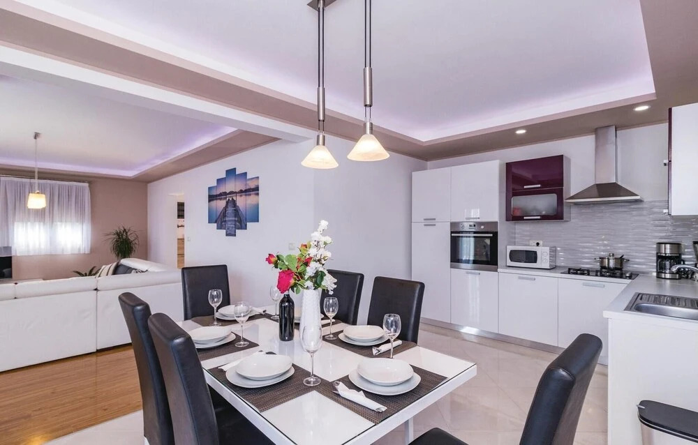 Pet Friendly Home In Vodnjan