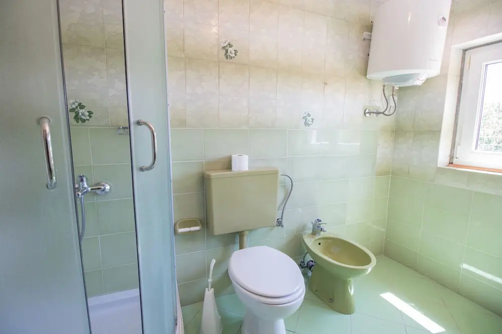 Apartments Josip by the sea