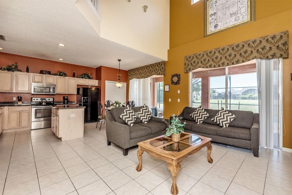 Emerald Island Resort - 8506 La Isla Drive