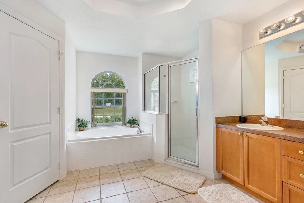 Stunning 4 bed Villa With South Facing Pool and spa With no Immediate Rear Neighbours - 370
