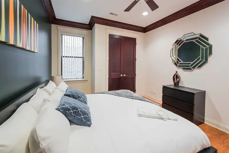 Penthouse 3BR in Lincoln Park by Sonder