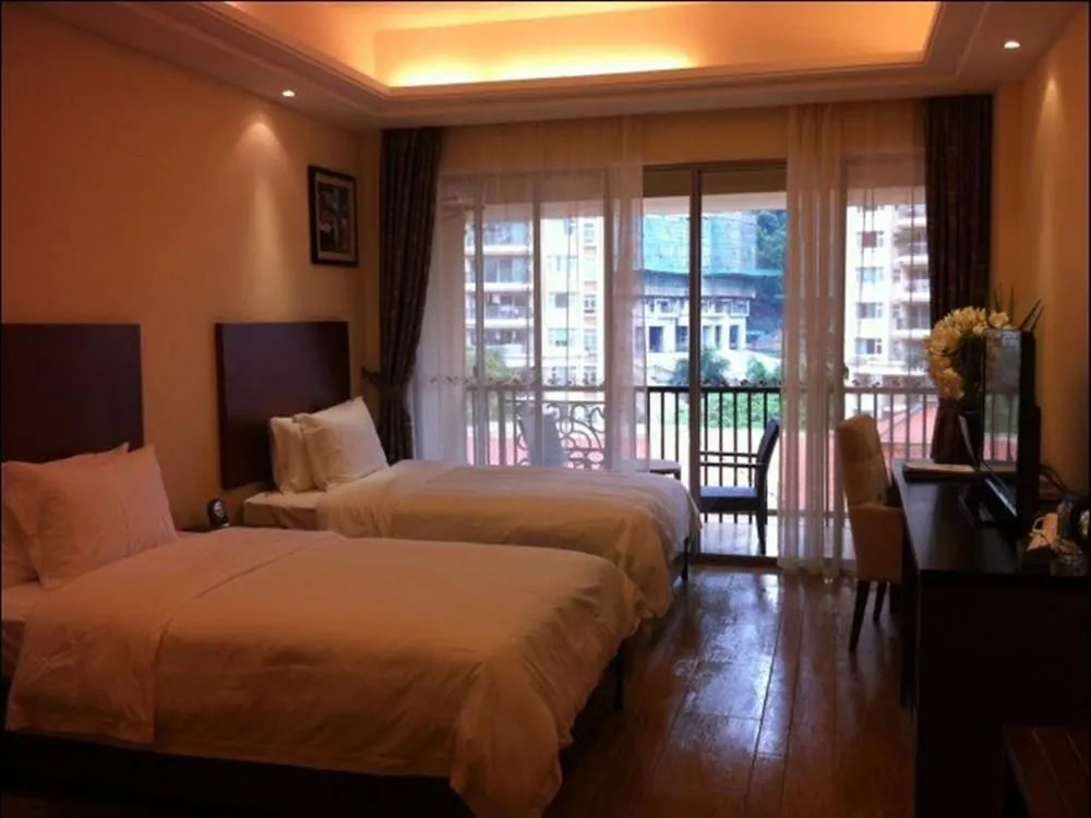 Fenghuang Zhihui Apartment Hotel (Phoenix Regimen Hotel)