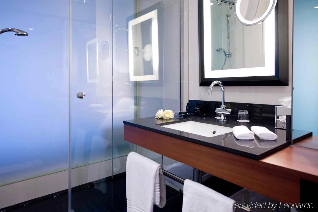 Отель Sofitel Brussels Europe