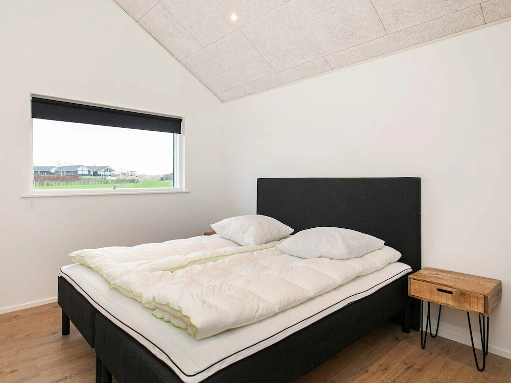 10 person holiday home in Bogense-By Traum
