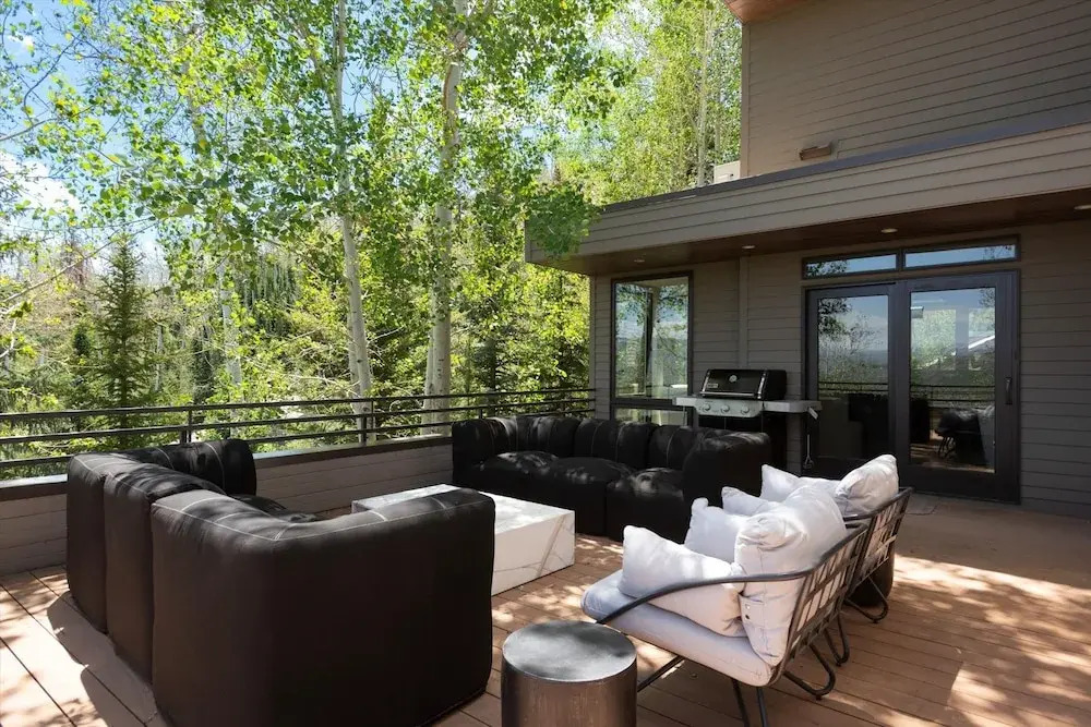 Timberline Lodge by Rove Hot Tub Patio w Views