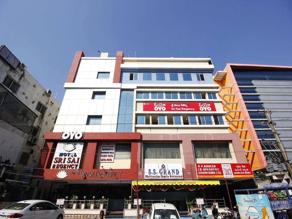 OYO Flagship 27863 Sri Sai Regency