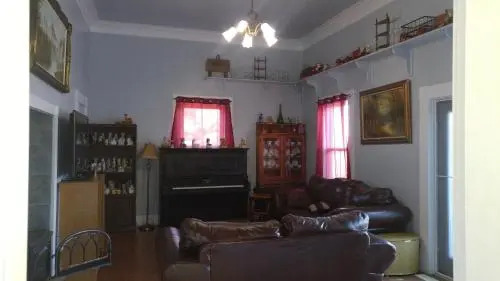 The Montague Rose Inn & Cafe
