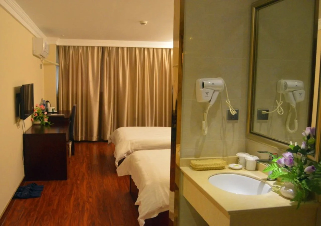 GreenTree Alliance ShangHai JiangQiao West JinShaJiang Road Hotel