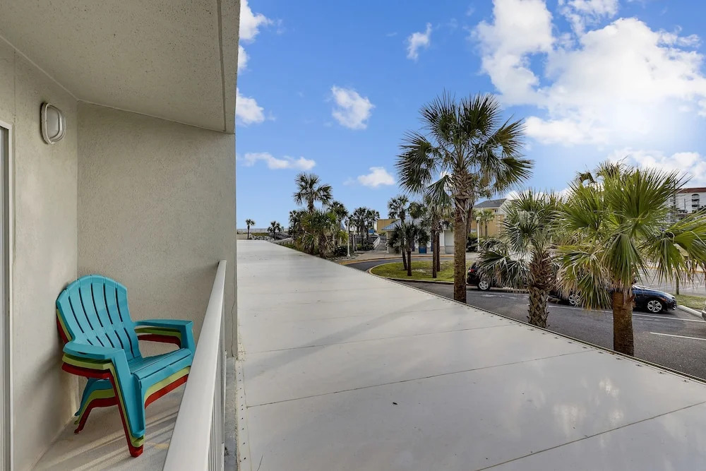 Seacrest 206 is a gorgeous Gulf Front2 BR with Free Beach Service for 2 by RedAwning