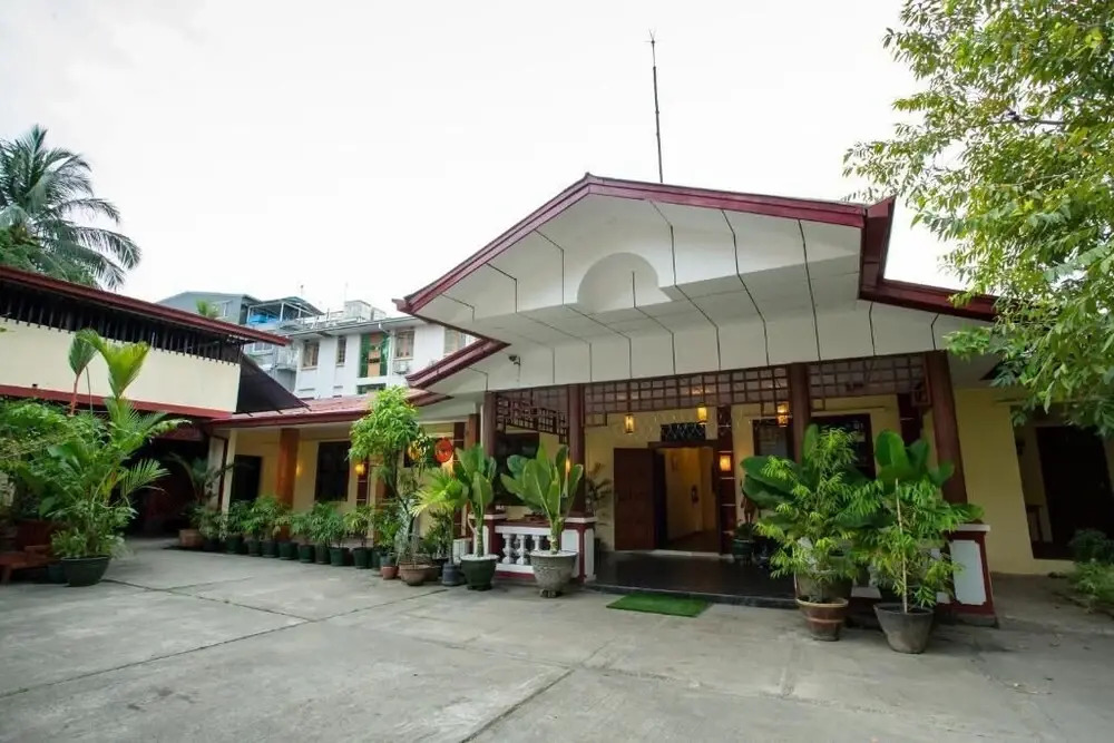 Royal GT Boutique Hotel