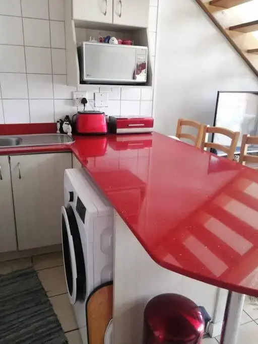 Fish Hoek Beach Apartment