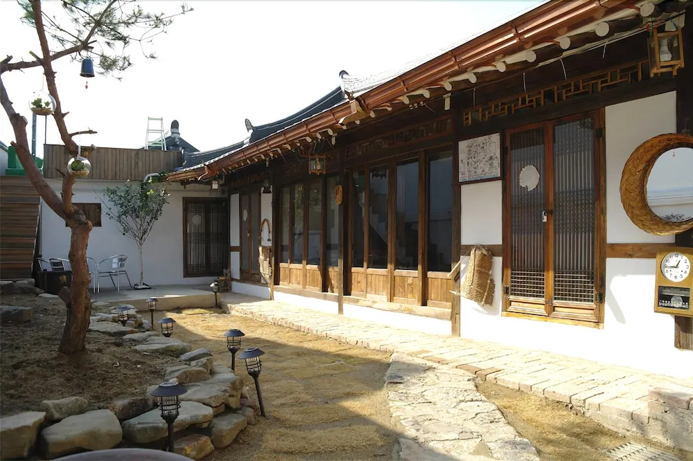 Nokwon Guesthouse