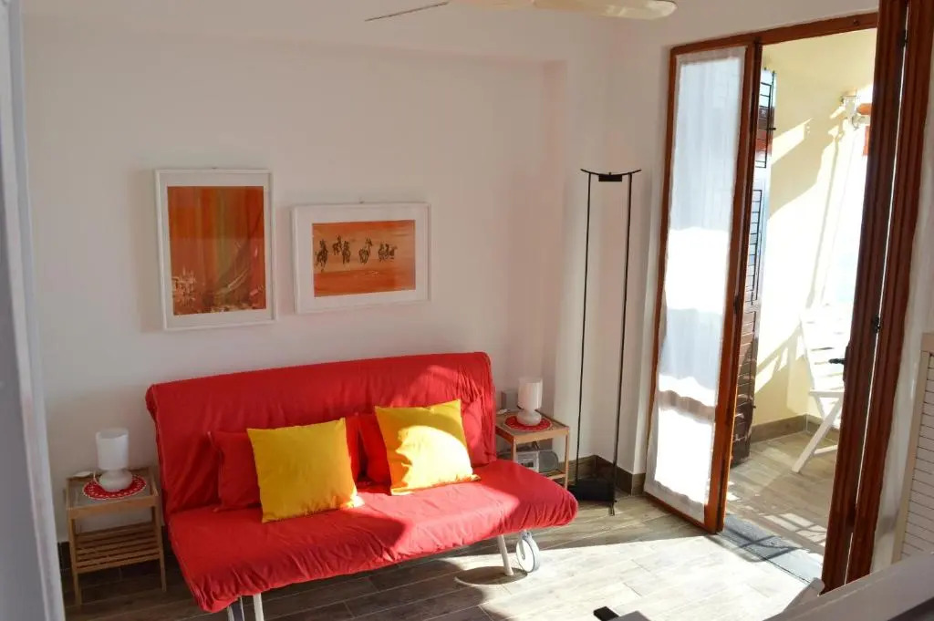 House Esperia by Holiday World