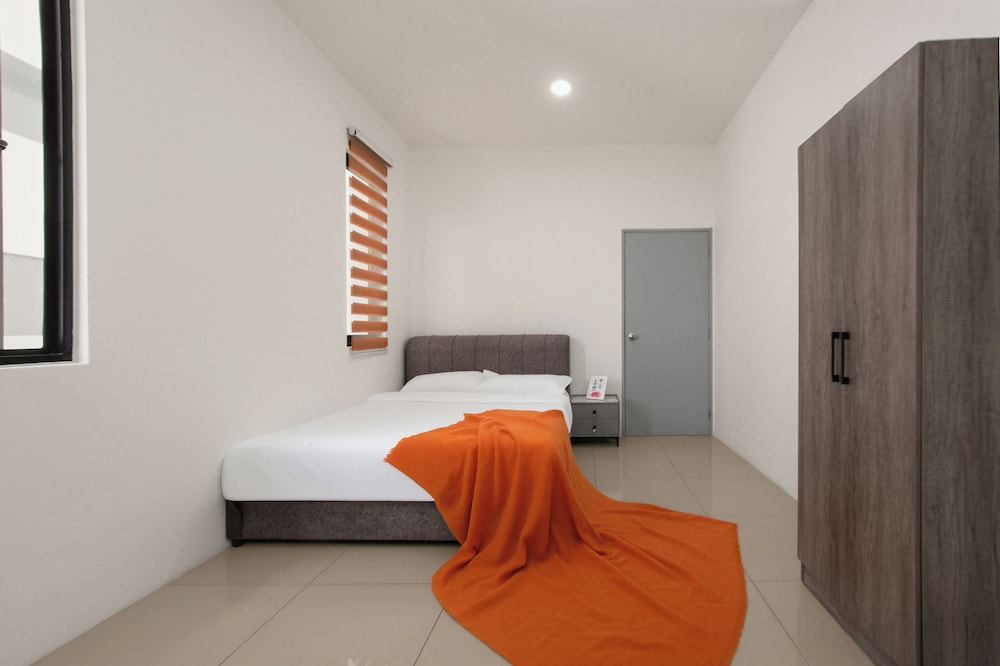 KLIA Residensi---15minutes drive to KLIA