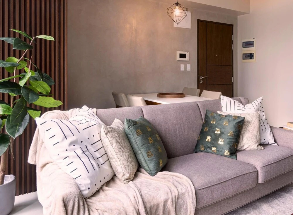 Luxury 2BR in Uptown Bgc, Free Pool use