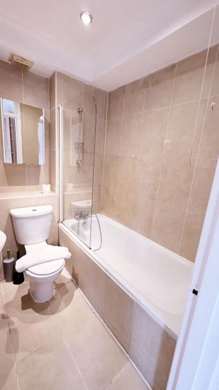 London Chelsea, 2 People, Balcony, Best Location