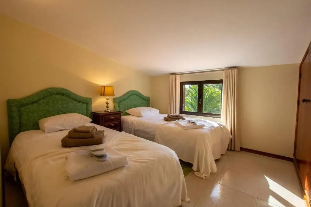 Impeccable 3 Bedroom House, sea View in Aljezur